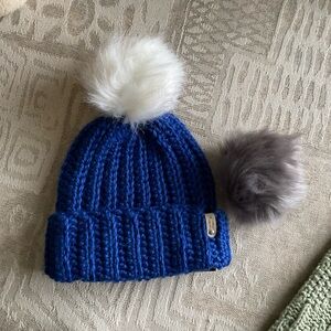 Hand Crocheted Pompom Beanie Winter Hat - Gift Idea ❄️
